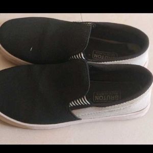 Casual Canvas Shoes Size 9