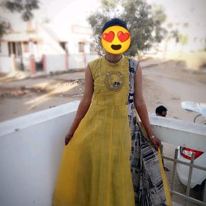 Party Wear Gown  For Riseption