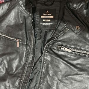 Stylish Bikers Leather Jacket🖤