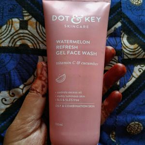 Dot & Key Watermelon Refresh Gel Facewash