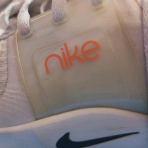 NIKE Women RENEW Series Sports Shoes