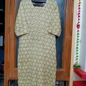 Premium Quality Fancy Colour Kurti