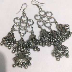 4 Earrings Set