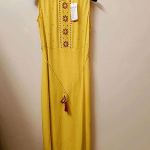 Sleeveless Long Dress