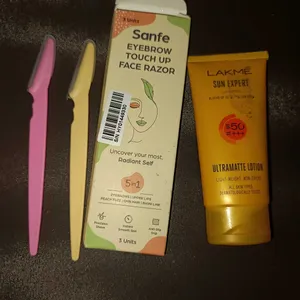 Lakme Sunsreen And Sanfe Facial Razors New -2