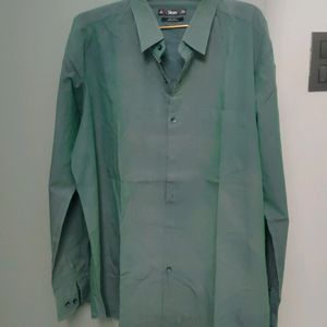 Highlight - Men Shirt Shaded Green