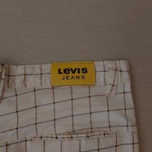 Levis Jeans