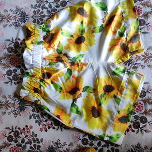 Yellow Top And Flower Print Paint