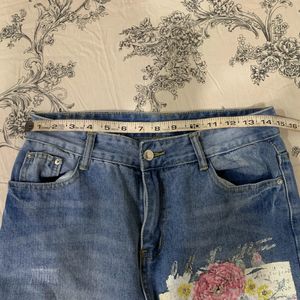 2 Women Treny New Jeans