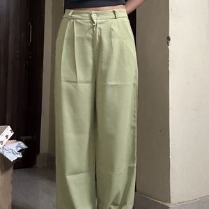 Pleated Pattern Pants