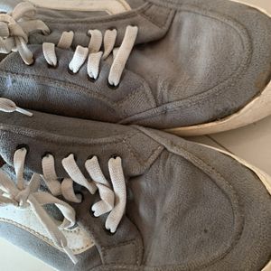 Donation Casual Shoes For Boys