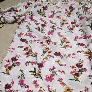 Crepe Fabric Floral Top