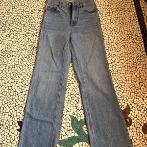 Zara High Waisted Jeans