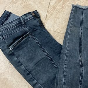 Women jeans