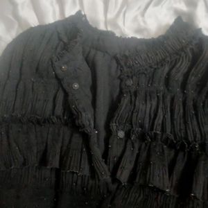 Black Crushed Fabric Top(Women's)