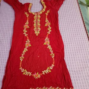 Red Kurta