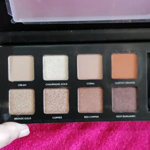 Combo Eyeshadow Palette