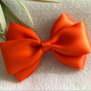 Beautiful Handmade Hair Bow Clip And Scrunchies