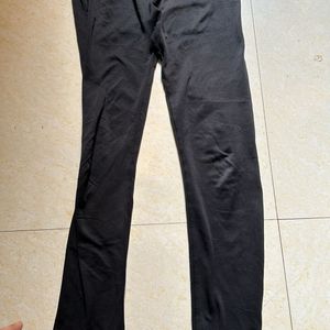 Black Wollen Pant