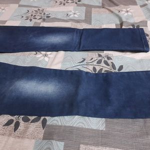 Body Fit Jeans