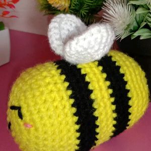 Cute Crochet Bee!!