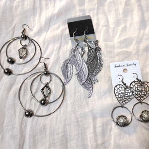 New Unused Silver Earings