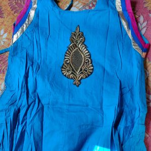 Bule Kurti Set