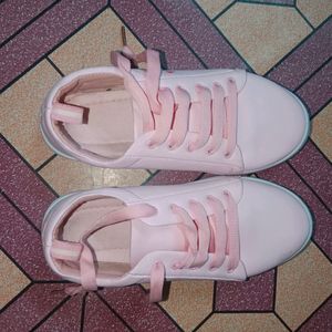 Pink Casual Shoe 👟