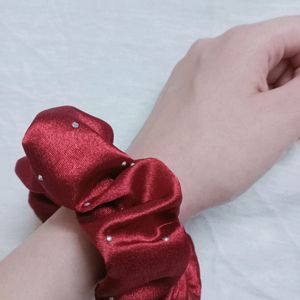 Scrunchie with stone work (Premium quality)