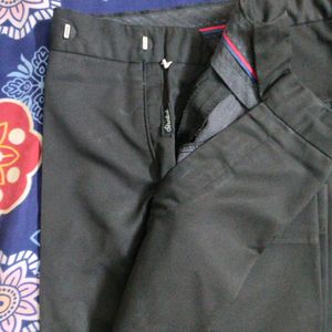 Pack Of 3 Trousers With 1 Free Shirt