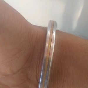 Hath Mein Pahnane Ka K Bracelet