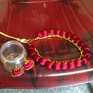 Handmade SilkThread Neckpiece With Earrings Maroon