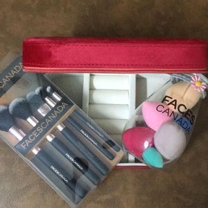 Faces Canada Mekup Brush Jewelry Box & Blender