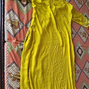 Kurti, Pant And Dupatta Set