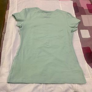 GUESS IMPORTED (USA) T SHIRT+1 Free