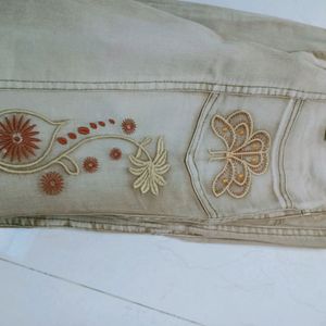 embroidery jean