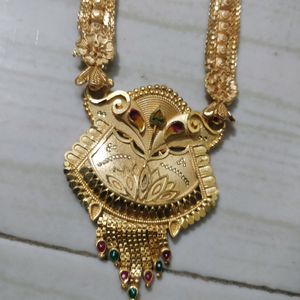 gold mangalsutra