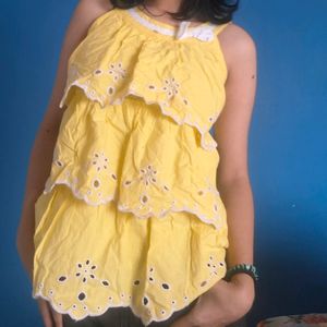 Sleeveless Yellow Cute Top