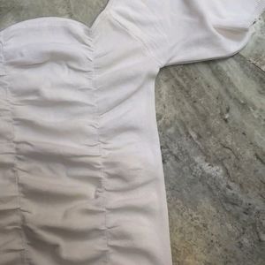 White Bodycon Wripped Dress