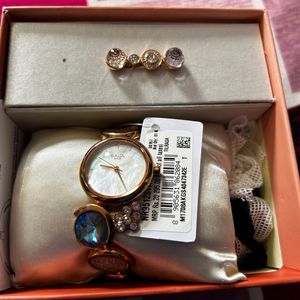 Titan Raga Moments Of Joy Analog Women’s Watch