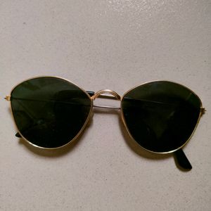 I Am Selling  Sunglasses