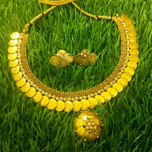 Laxmi Gold Coins Necklace Set