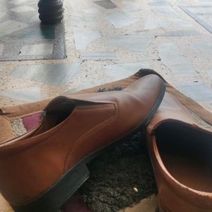 Brown Formal shoe bond street by red tape