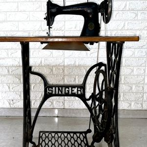 Singer Foot Operated Sewing Machine With Stand Table And Machine Cover [BEST BRAND/BEST QUALITY]