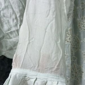 Kurta Pent Pakistani With Dupatta