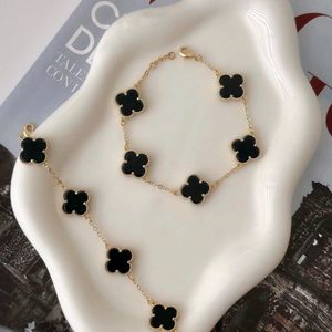 Black Clover Necklace With Bracelet