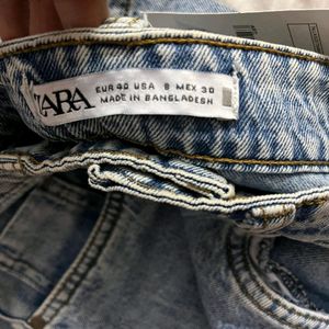 Zara Jeans Waist 28-30