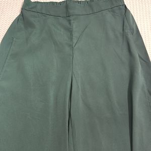 H&M Conscious - Flared And Slit Pant