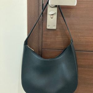 Black Cresent Shape Hand Bag