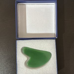 Natural Jade Stone For Face And Eye
